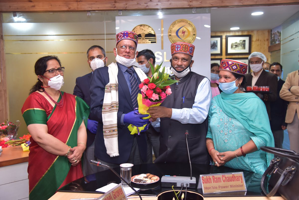 HPSLDCShimla's tweet photo. A Glimpse of farewell on the day (31.08.2020) of Er. Suneel Grover, MD, HPSLDC  superannuation at HPSLDC, GoHP, Totu, Shimla, in which Sh. Sukh Ram Chaudhary, Hon’ble Power Minister, H. P. also took part. He conveyed his best wishes for the happy and long healthy life to him. https://t.co/qVg6lIauM2