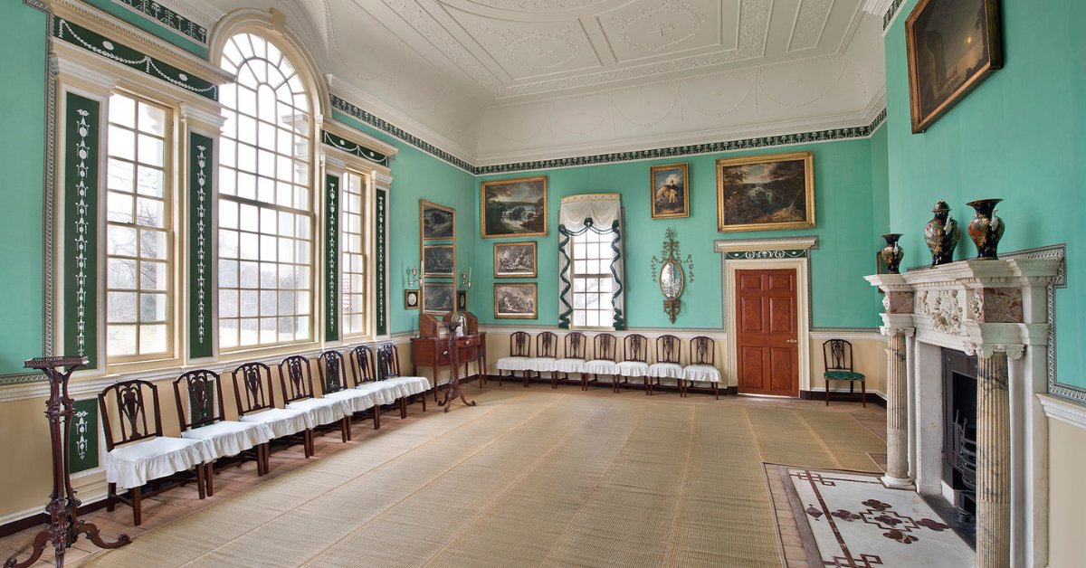 MountVernon's tweet photo. Exciting news: Teachers can bring @MountVernon into their classrooms this school year with our Distance Learning programs! Our experts can take a your students on a guided tour of the Mansion, facilitate a session of #BeWashington, and more: https://t.co/0a2wu9UFDB #sschat https://t.co/TQRskJTwCD