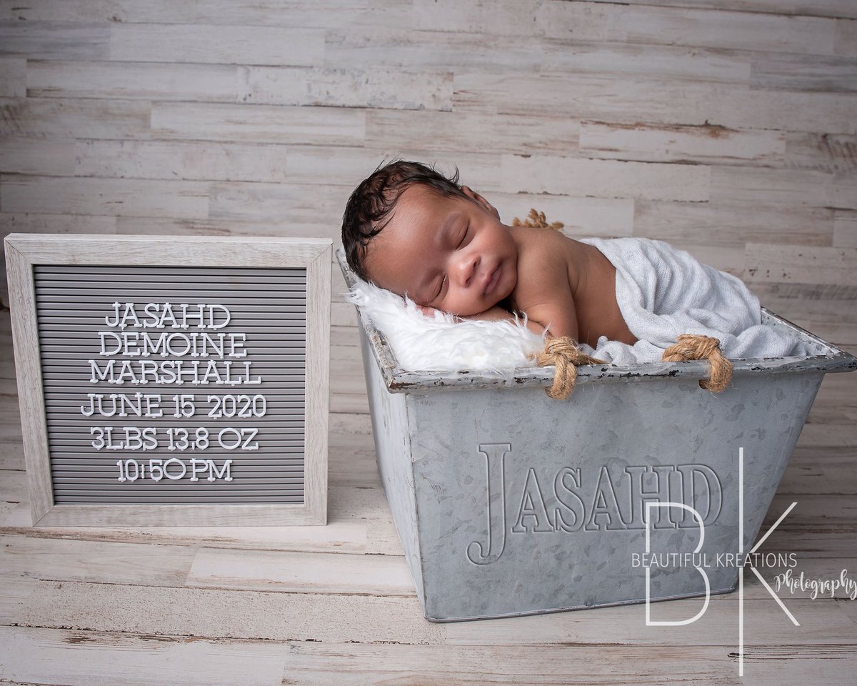 anditstune's tweet photo. For all the things my hands have held the best by far is you. Im so inlove with being your mommy. My sweet boy... JaSahd D. Marshall❤️ https://t.co/FF0kygeHm2