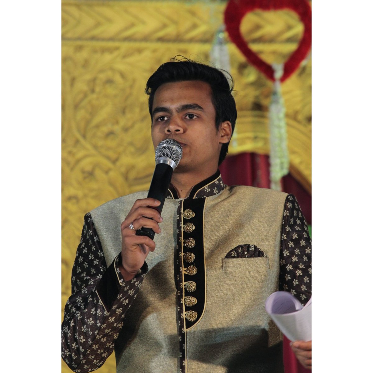 anchorgauravs's tweet photo. #eventlife #throwback #anchorgaurav #emceegaurav #mcgaurav
#anchorgauravsaini #anchor #Comedian #entertainer #charecterartist #teambuildingexpert #sangeetanchor #corporateanchor #gamejocky #anchorinrajasthan #anchorinindia https://t.co/RMbYAoOrSp