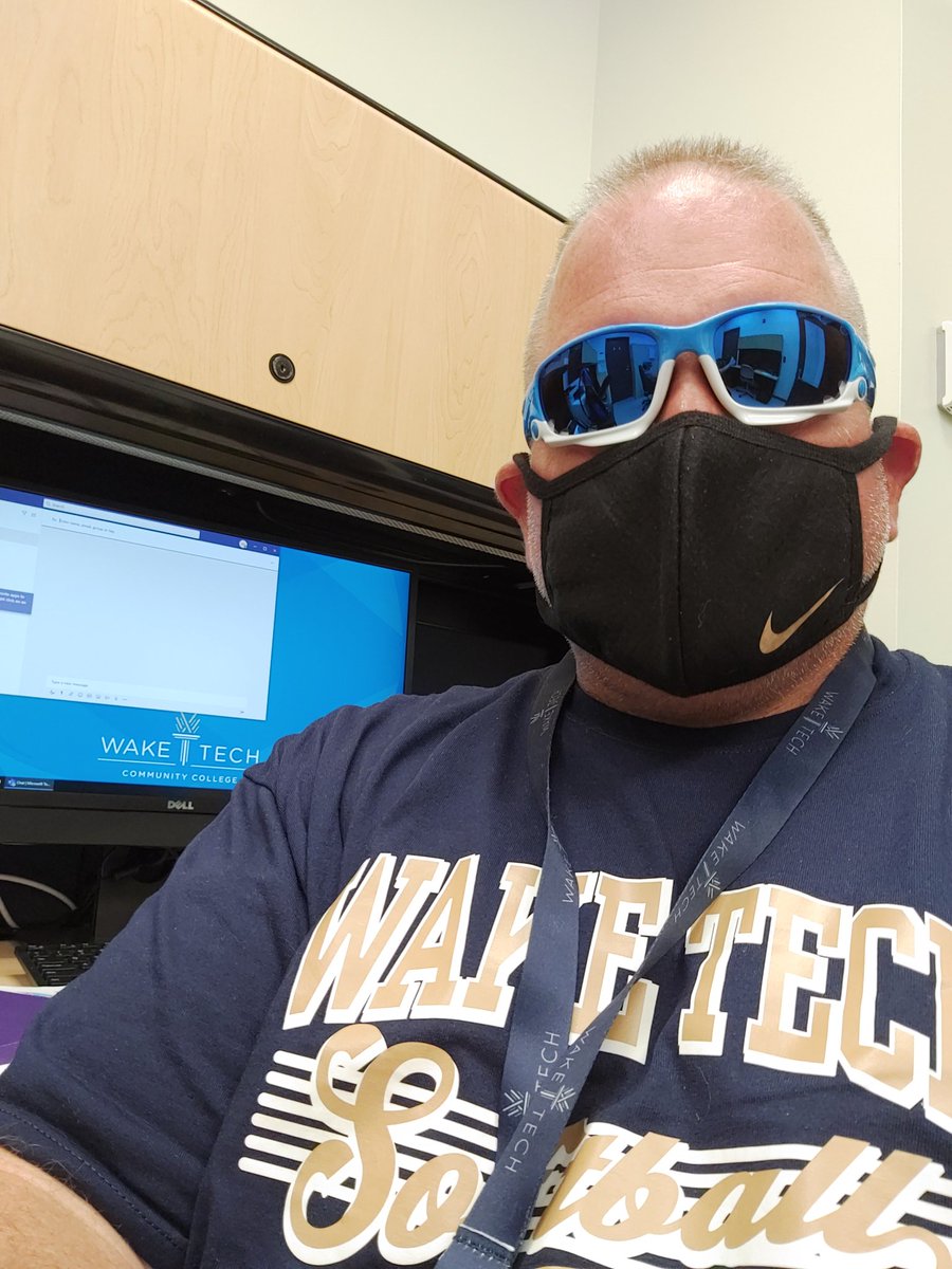 WakeTechSB's tweet photo. Wake Tech Softball has Wake Tech Spirit! Getting some office work done. @waketechsports @WakeTechSB #WakeTechSpirit https://t.co/B6VbXGJOrJ
