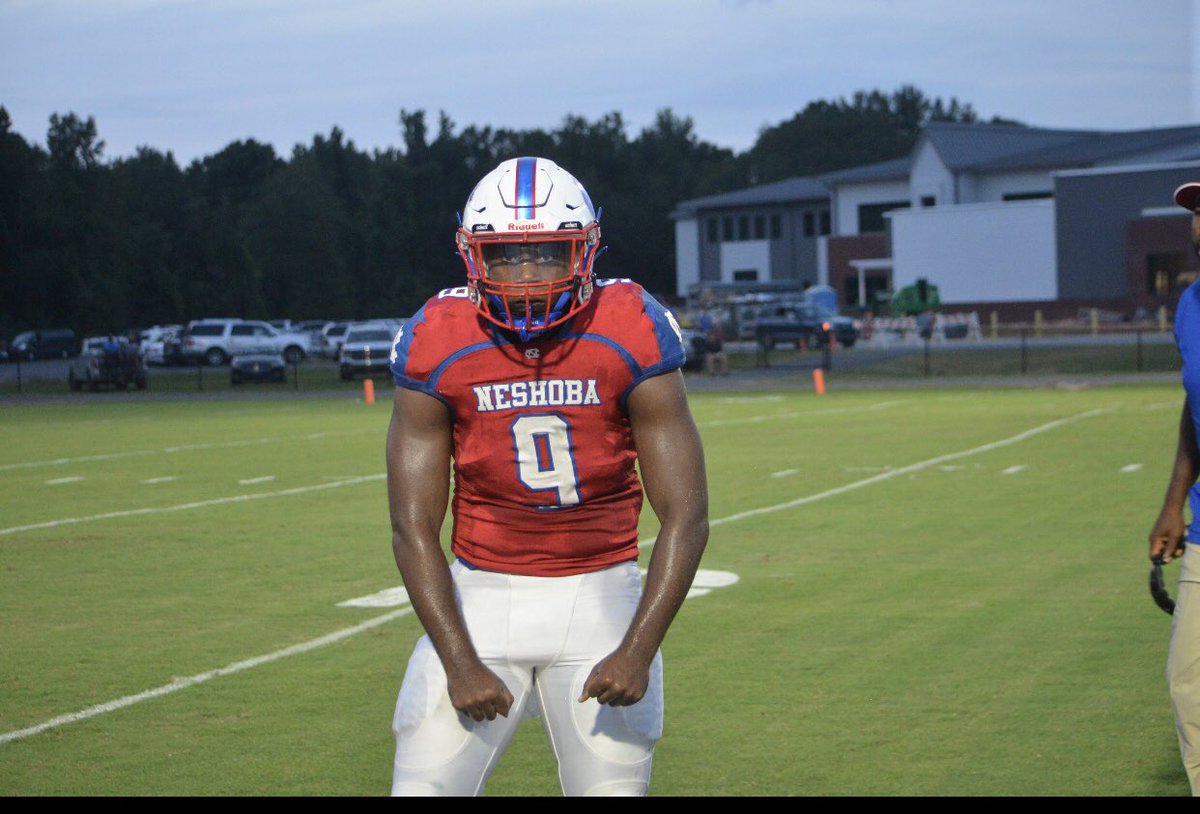 9Kelbee's tweet photo. year3. 💕 #killa9🦅 https://t.co/4DkoPTnkbX