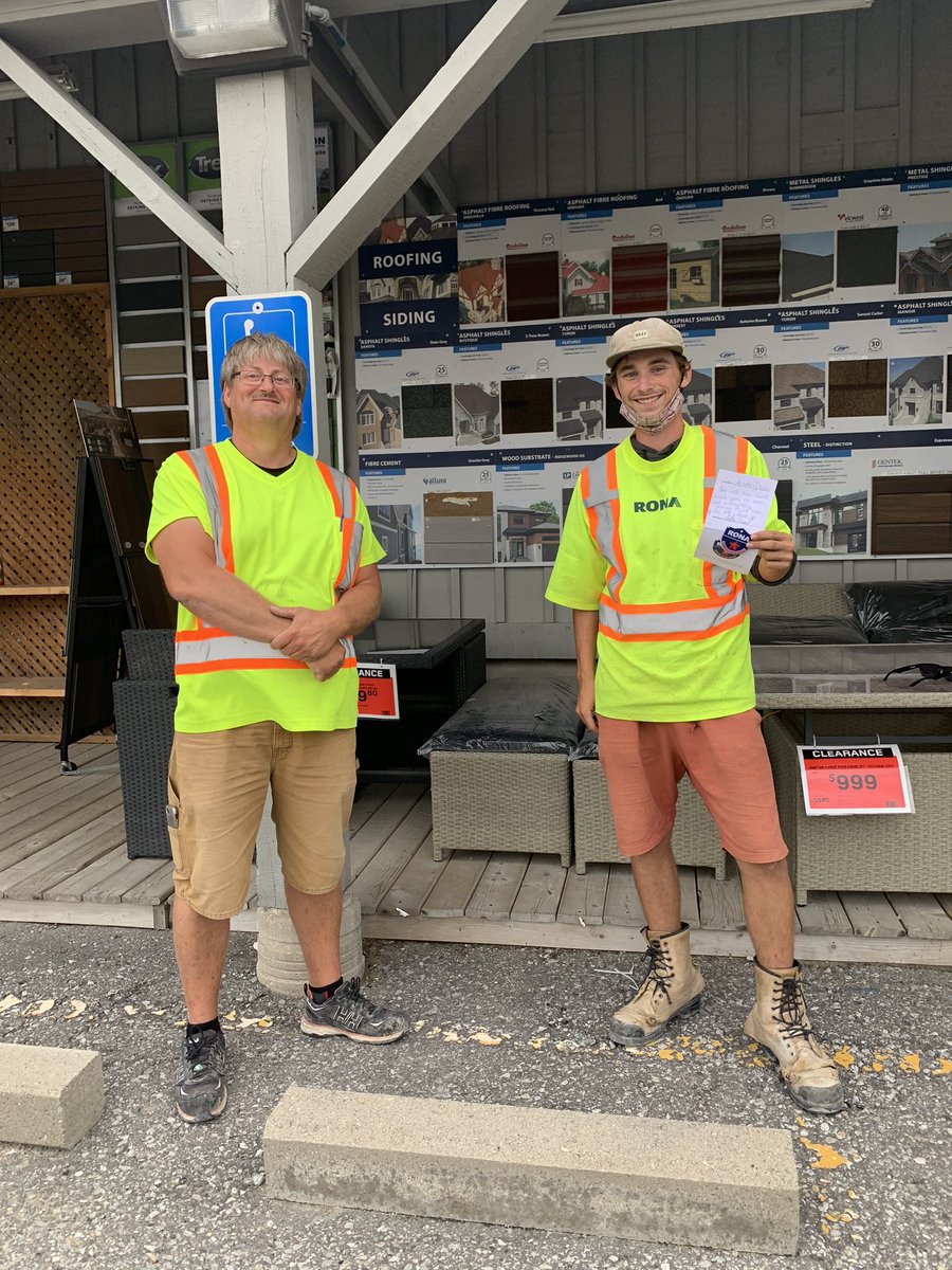 RonaUxbridge's tweet photo. Were happy to have Austin on our team executing SMART everyday! Keeping our yard looking good and our customers happy! Keep it up Austin!! 🔨🚘#smartaward #lowes https://t.co/aue2ec5jBm