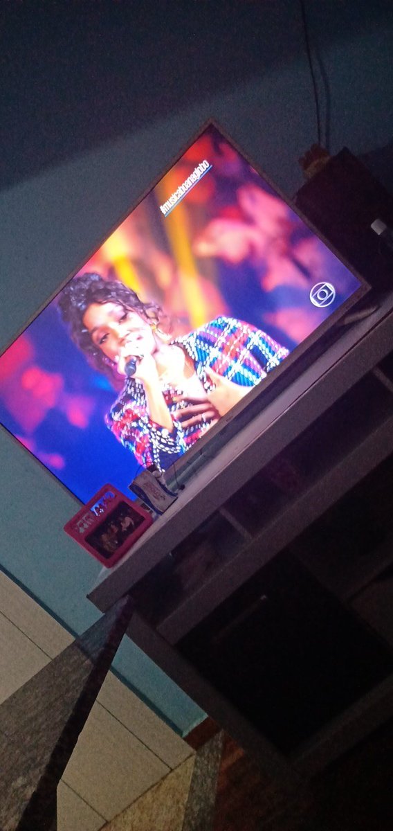 Todo sábado repito a mesma frase quando assisto o #musicaboanaglobo: A <a href="/IzaReal/">IZA</a> É PERFEITA! 😍