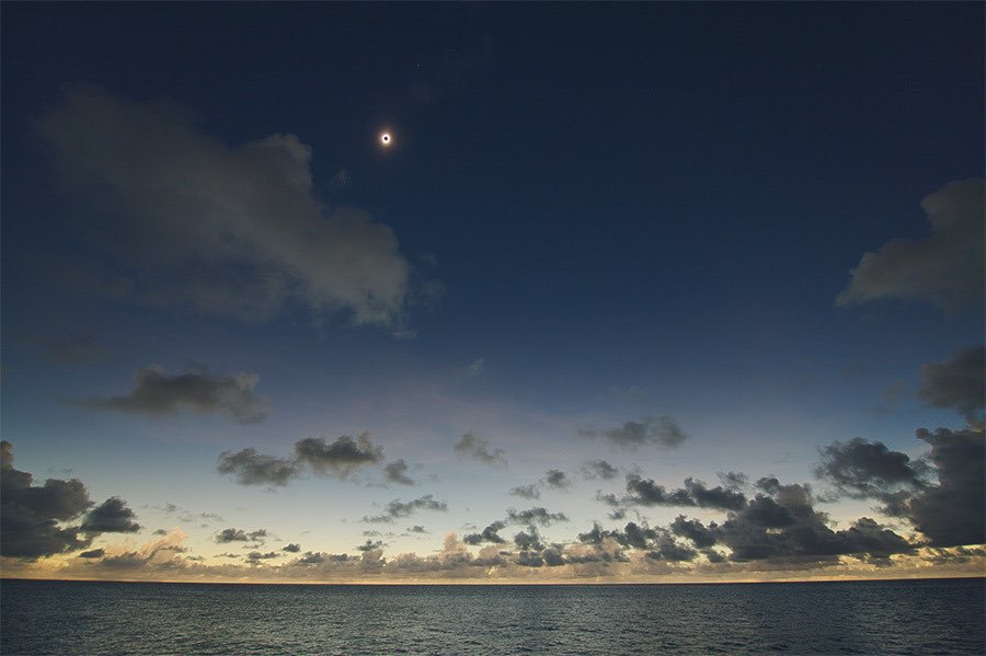 Solar Corona Eclipse 
shot by Miloslav Druckmüller