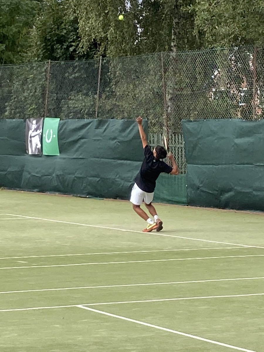 HGTennis1's tweet photo. Local lad Andy Brisdon wins the boys u18 Fred Perry regional championships at Heyes Grove tennis club https://t.co/LaByJAT3FV
