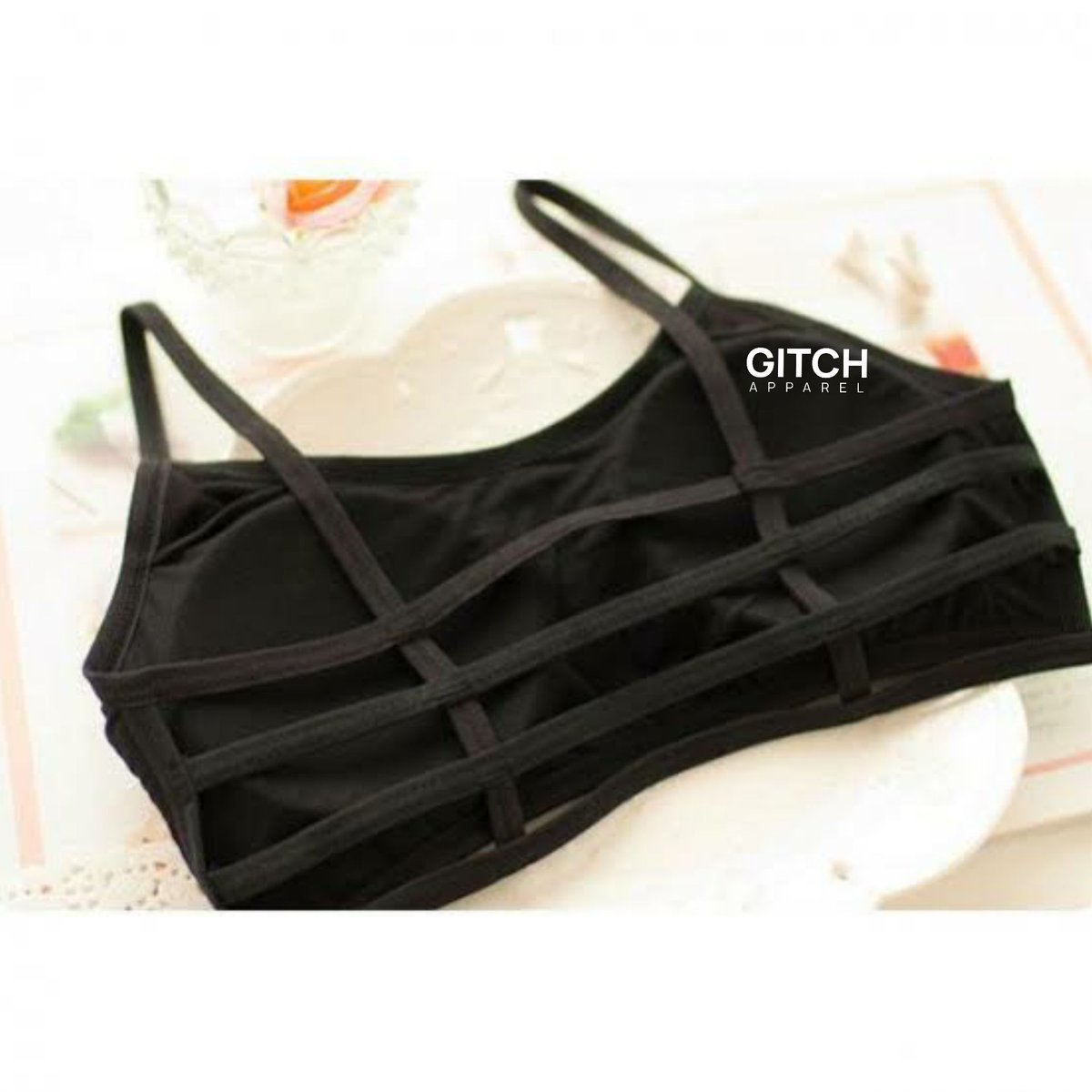 GitchApparel's tweet photo. Enjoy your summer with a bralette and some shorts🎗️
.
.
Multiple back strap bralette
Available in black and white only
Size: Free
#1500
.
.
#sportyfashion #UnderwearBeauty #sexy #comfywears #Trendy #lagosslayers #underwear #bralettes #hot https://t.co/pwDCWs9sBI