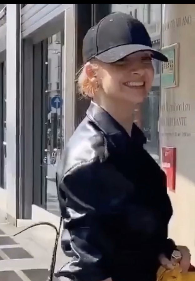 stoconfundida's tweet photo. è cosi bella💕
@Najwa_Nimri l’italia ti ama❤️ https://t.co/GmpNSOFk3c