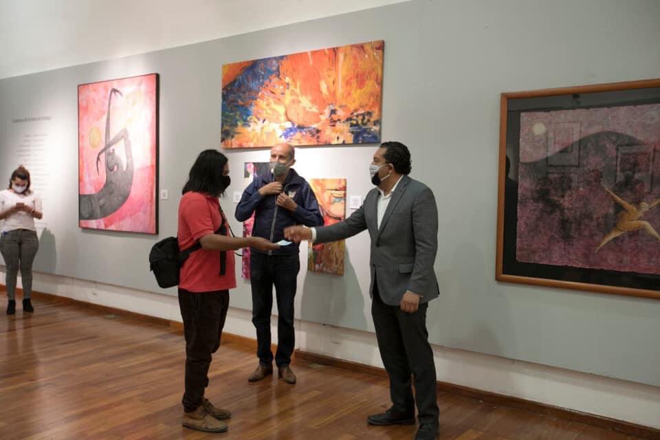 Bernardo_S_A_'s tweet photo. Entrega de apoyos a artistas plásticos Hidalguenses, a través de la Secretaria de @CulturaHidalgo .
Excelente labor gobernador @omarfayad y Secretario de cultura @Olaff111 . 

@gobiernohidalgo #culturahidalgo #artehidalgo #cuarteldelarte  #hidalgoescultura https://t.co/WIWrLWnYch
