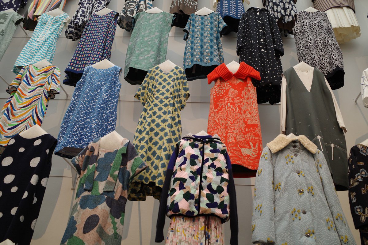 creatmafmaf's tweet photo. #minäperhonen #つづく展　ついに行けた。見応え十分、圧巻。改めて皆川さんのすばらしさに感動。 https://t.co/kwrzJtijLD