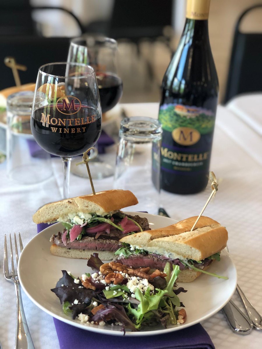 Don't miss out on our Sunset Bistro Select Menu tonight! Serving up the customer fave Steak Sandwich and Pork Street Tacos - mouth watering yet?  #siplocal #eatlocal #foodandwine #montellewinery #sunsetbistro #missouriwines conta.cc/32Jxzgg