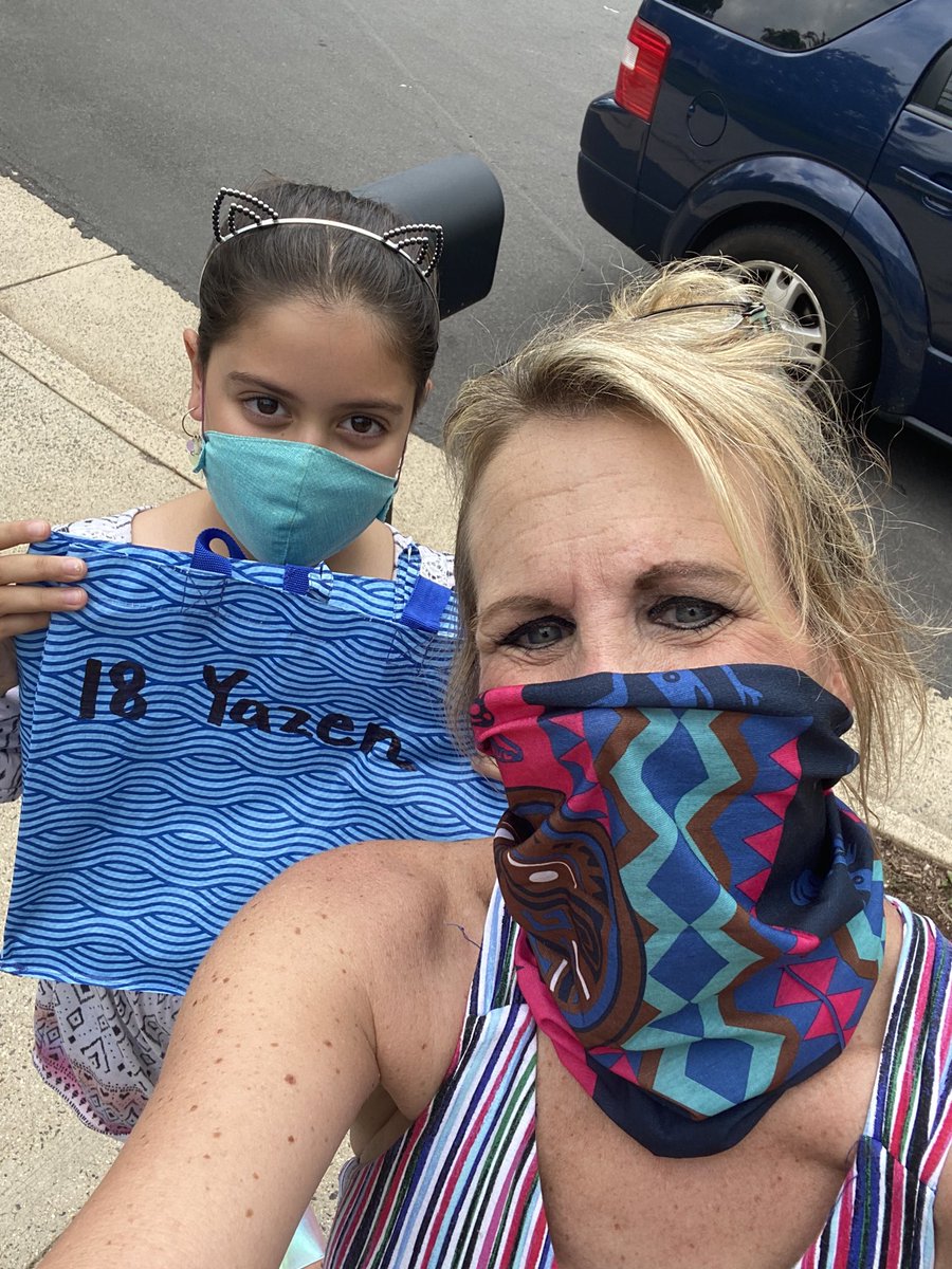 BarbaraJDaly's tweet photo. Enjoyed Friday with former student Miriam Schneider who joined me on a to deliver welcome bags to students I had yet to meet!  Masks on and mission complete! JOY#spotted@LOW https://t.co/jrYvlzwLdJ