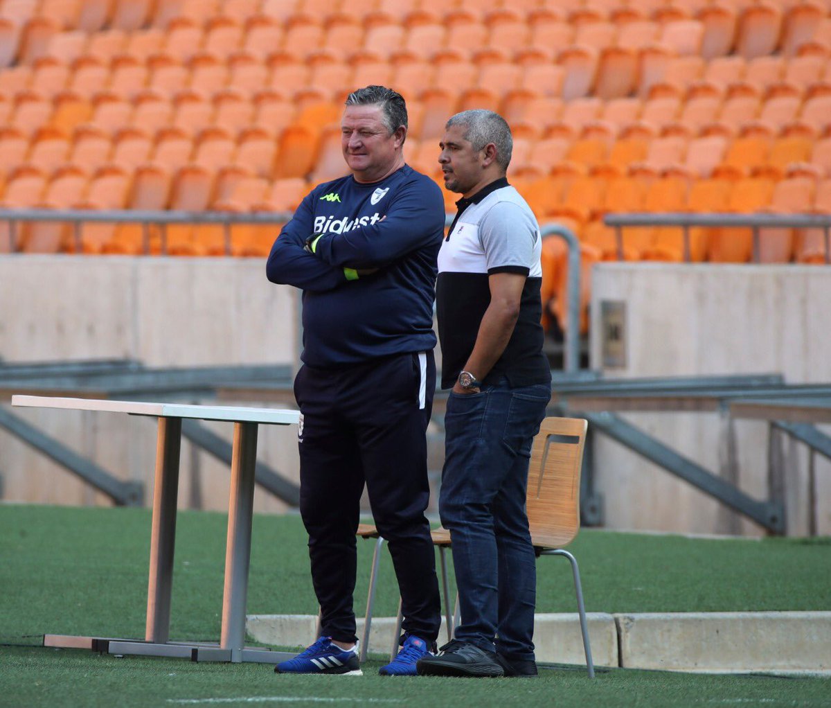 Half-Time • We take a 1-0 lead into the break. 

#Nakanjani #AbsaPrem 🔵🟠