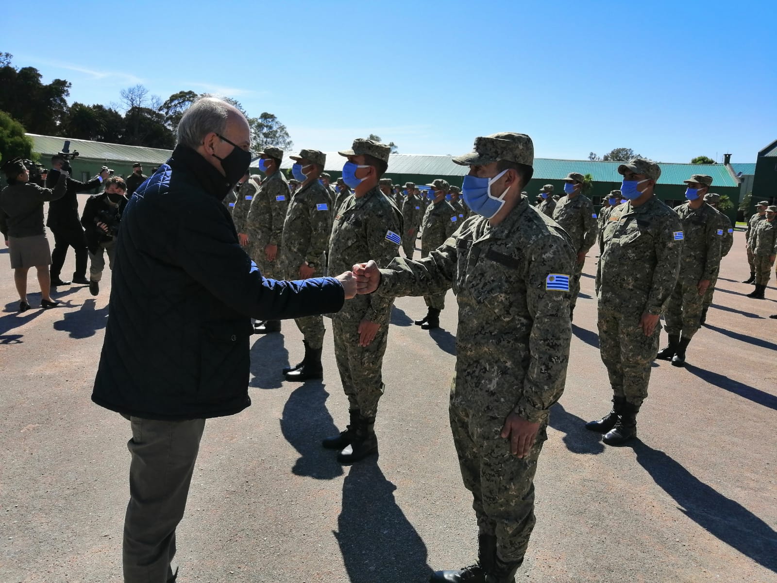 EJÉRCITO DE URUGUAY - Página 31 EhKH3YLXcAEETd_?format=jpg&name=large