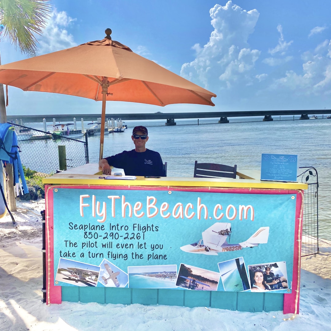 Looking for something fun to do this weekend? How about going on a little flight? 🛩️🌴☀️ #LuLusDestination Fly The Beach ow.ly/3S2r50BiuMH