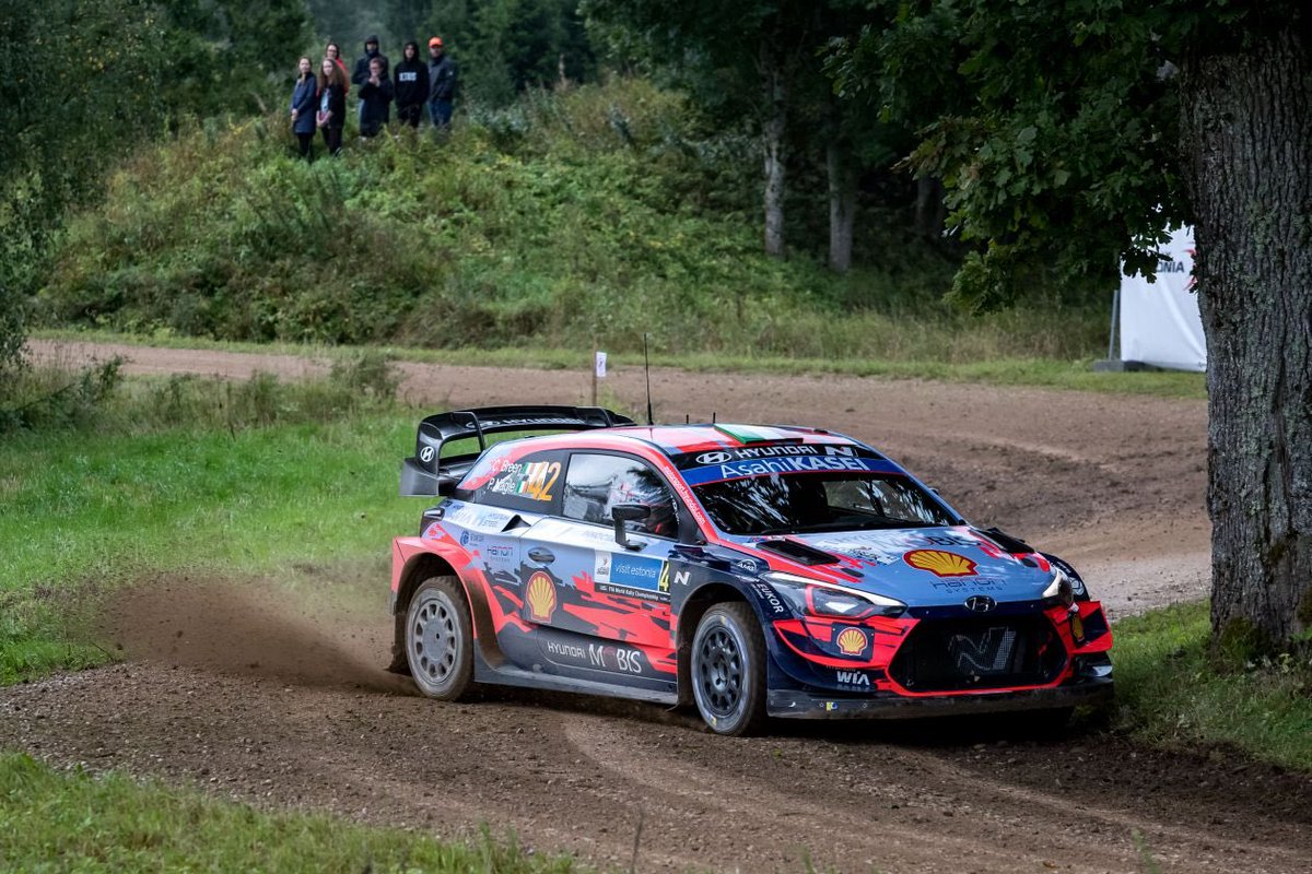Mr Adamo, this Breen guy is your man for 2021!
Two stage wins in a row!
<a href="/Craig_Breen/">Craig Breen</a> 🥇🥇 😎🤩<a href="/HMSGOfficial/">Hyundai Motorsport</a> <a href="/RallyEstonia/">Delfi Rally Estonia</a> #WRC 

Overall after SS10
1 Tanak 
2 Breen +9,8
3 Ogier +22,1