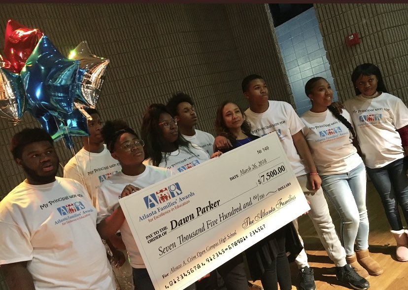PartnerATL's tweet image. Now more than ever educators in Atl need our support! Please donate to the @teachonproject Emergency Fund today so we can keep our mission to inspire teachers alive! 👩🏽‍🏫❤️👨🏽‍🏫 @Montlick @CarstarphenMJ @2020GaTOTY 
We will match your gift $1:$1! 
classy.org/campaign/top-e…