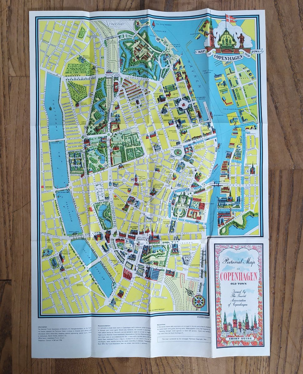 mapmapnmap's tweet photo. For sale
Pictorial Map of #Copenhagen 
1950's
49x34cm
Question ? Send me a message 😉
#voyage #tourdumonde #geomaticien #cartography #urbaniste #aroundtheworld #vintage #cartegeographique https://t.co/GL9WcK9Sgr
