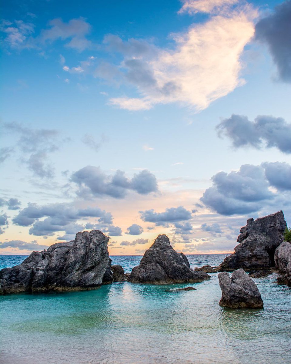 Swap your virtual background for the real deal. Our Work from Bermuda Certificate allows you to work or study out here for one year. Interested? Learn more here: tinyurl.com/yxrcy39s  

📷 : @akthuell