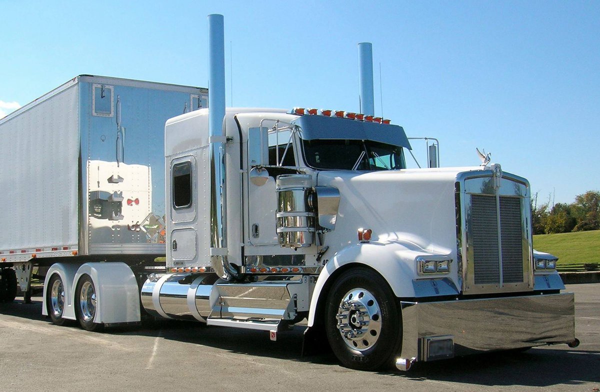 BudandTonys's tweet photo. #WeekendWorthy Kenworth οΏΌ βοΈ Find Everything You Need to Make Your Truck 'Show Worthy' with Our 20% SITE-WIDE Labor Day Weekend Sale! οΏΌπSHOP https://t.co/PSsoa9QMJ8π#BigRigs #Trucking #Trucker #TruckDriver #BigRig #SemiTruck #18Wheeler #Peterbilt #Freightliner #Kenworth https://t.co/LcOVzJM5ZQ