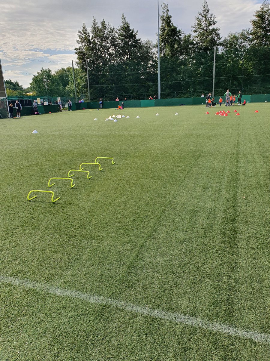 gpodavid's tweet photo. Little larriers Nursery back today after a long break. Great to see so many kids turn up. @OTooles_GAC @DublinGAACoach #dubgaaskills https://t.co/dk9zvZJxs3