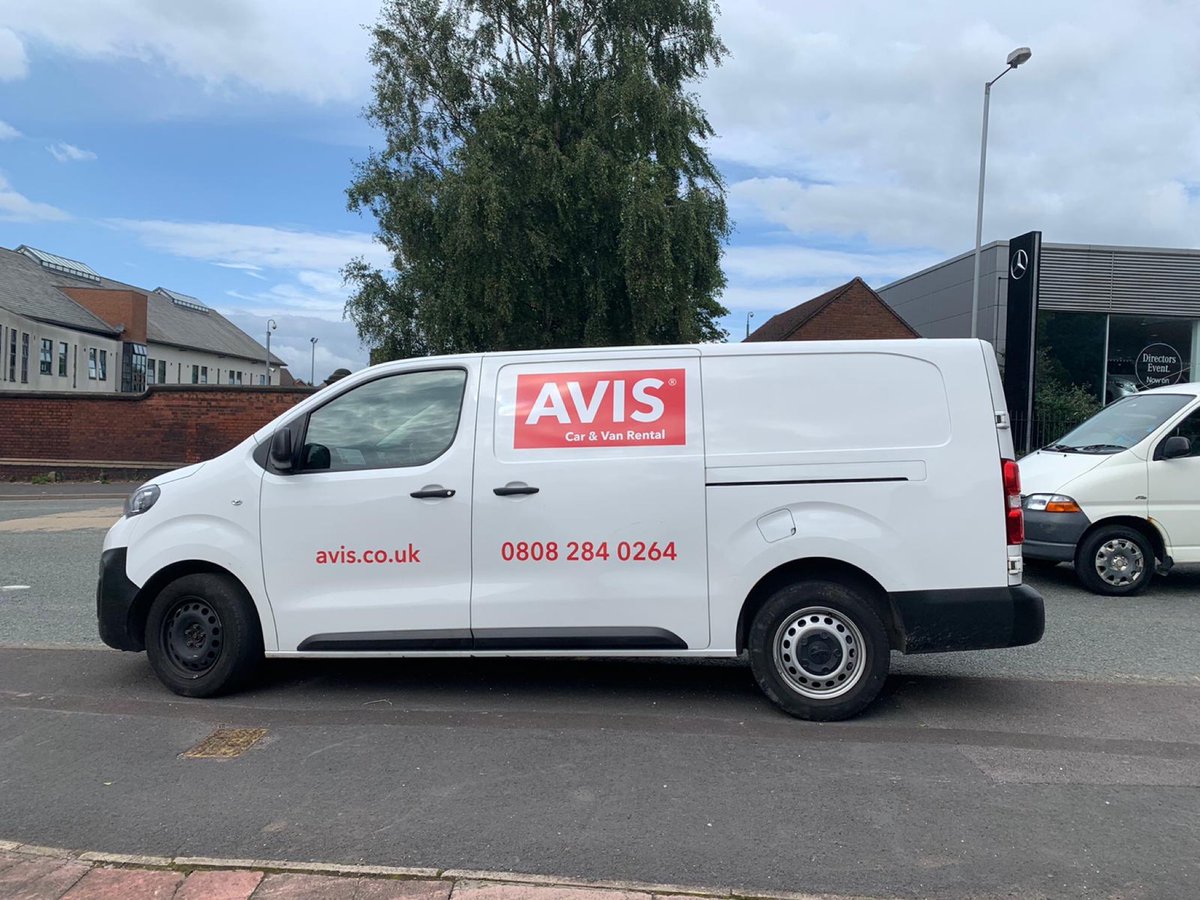 Policingstoke's tweet photo. Another mobile phone using driver dealt with by Stoke North officers today during #operationlightning @roadpolicing #fatal4 #mobilephone #communitypolicing #driver https://t.co/kL585wt527