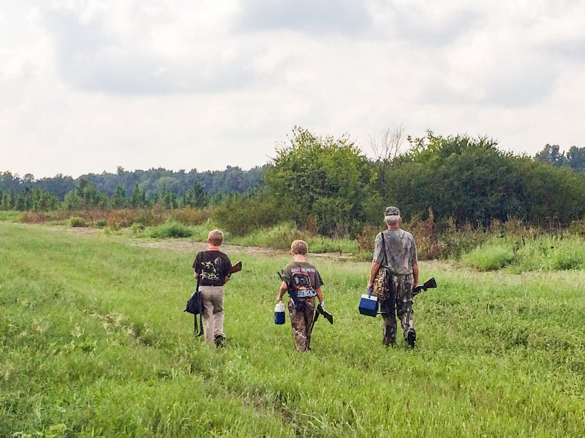 SCDNR's tweet image. Dove season kicks off today! 

Hunters, enjoy yourself and stay safe! Share your hunt with us using #CountdowntoDoveSeason and #HuntSC!