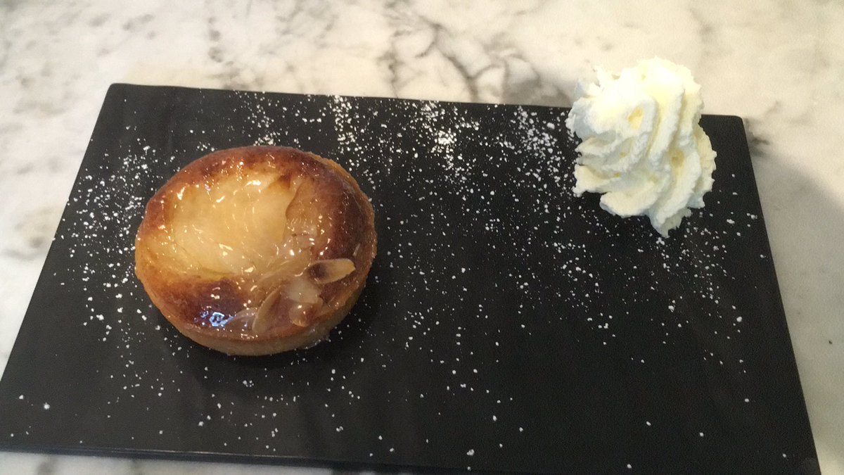 connolly_s's tweet photo. Today’s mid-day weekend treat that I’ll #TellStephen is a pear and almond tart, with a side of coffee. Hope this information helps the fight against COVID-19 @DonnellyStephen @SimonHarrisTD @LeoVaradkar @MichealMartinTD https://t.co/NpDndNwUVA