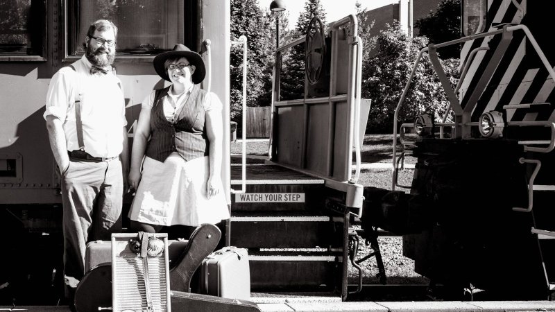 SCPorchParty's tweet photo. With a hankering for sharp and sweet folk fables, Onion Honey plays time-honoured tunes blended with banjo, mandolin, washboard and simmering harmonies. Catch the buzz on these scallions as they grace the @JSchneiderHaus  stage at 4:15 p.m. on Sept. 19. #LoveMyHood https://t.co/PtN5CMUAcS
