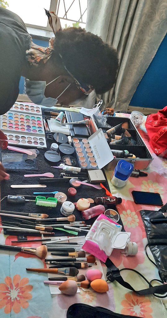 Neli_Ngqulana's tweet photo. Special effects makeup by @Smudgebytheero1 for #Moonwalkers48HFP

#JHB48HFP 
#48HFP https://t.co/svcPyLnzYA