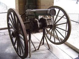 I mean, where would they have got idea that the mitrailleuse was a bit like an artillery piece? Silly Edwardians! I mean The gun alone clocked in at a third of a metric ton and the artillery carriage it was mounted on brought it up to a bit shy of the ton.