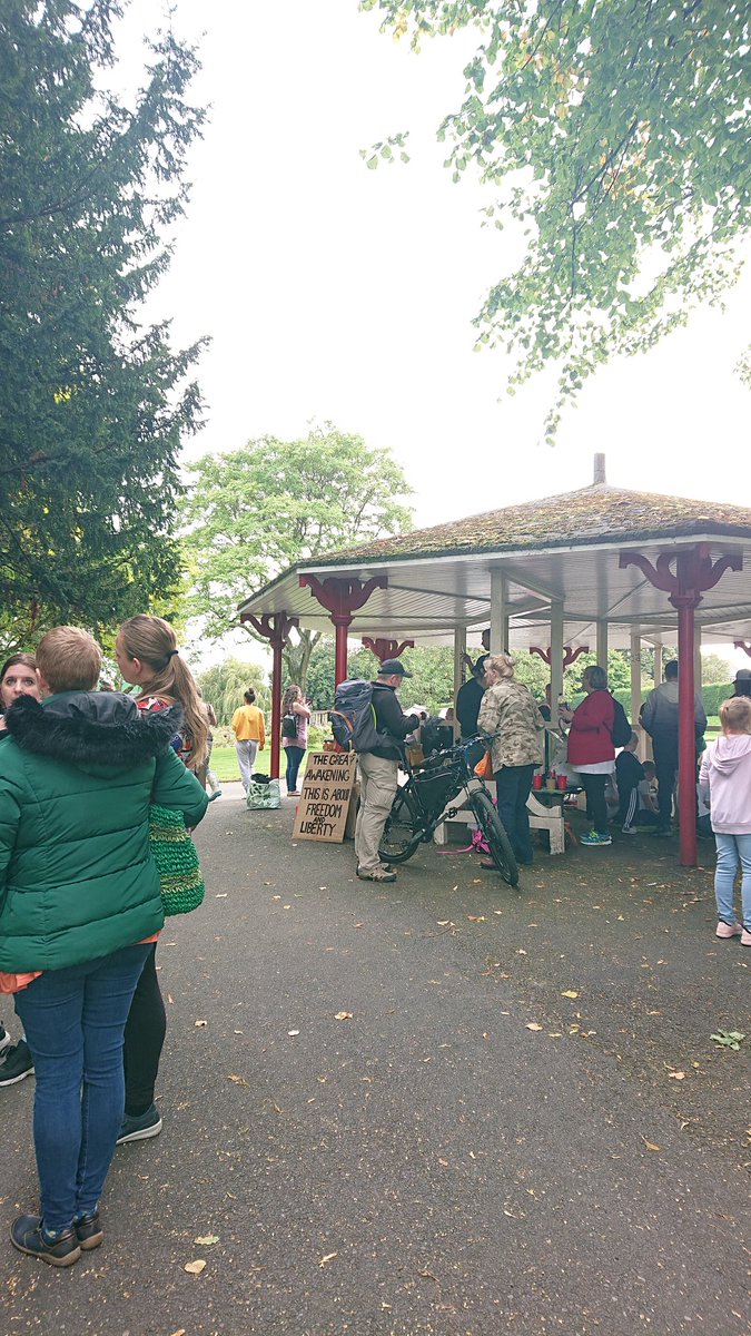 Amy_Belfast's tweet photo. Music and carnival atmosphere in #botanicparkbelfast today as dangerous, deluded covid deniers took over the bandstand to convince the good people of Belfast that Covid-19 is a hoax. Great awakening my ass!

#disgusted #shocked #getreal #covid19 #belfastcitycouncil #coviddeniers https://t.co/fhOajG3Few