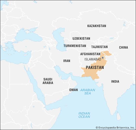 MuhammadKhursid's tweet photo. #VoiceForPeace renews its pledge that it will continue struggle for #CorruptionProof #Pakistan & this can be accomplished if we enforce #Islamic system of governance. Pakistan is for #Islam
#KhanKaKhiSayDhoka #KarachiVisionbyPMIK #6SepTheDefenceDayOfPakistan #ImranKhan #Karachi https://t.co/LtMBWo2rwB