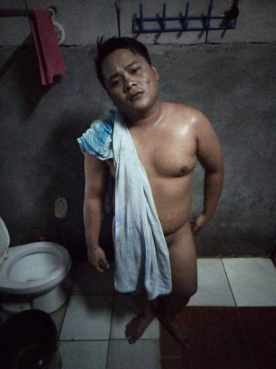 IPunzalan006's tweet photo. @meatyhenri @tamerdista Sexy and i know it. aahaha https://t.co/QxmlTF47My
