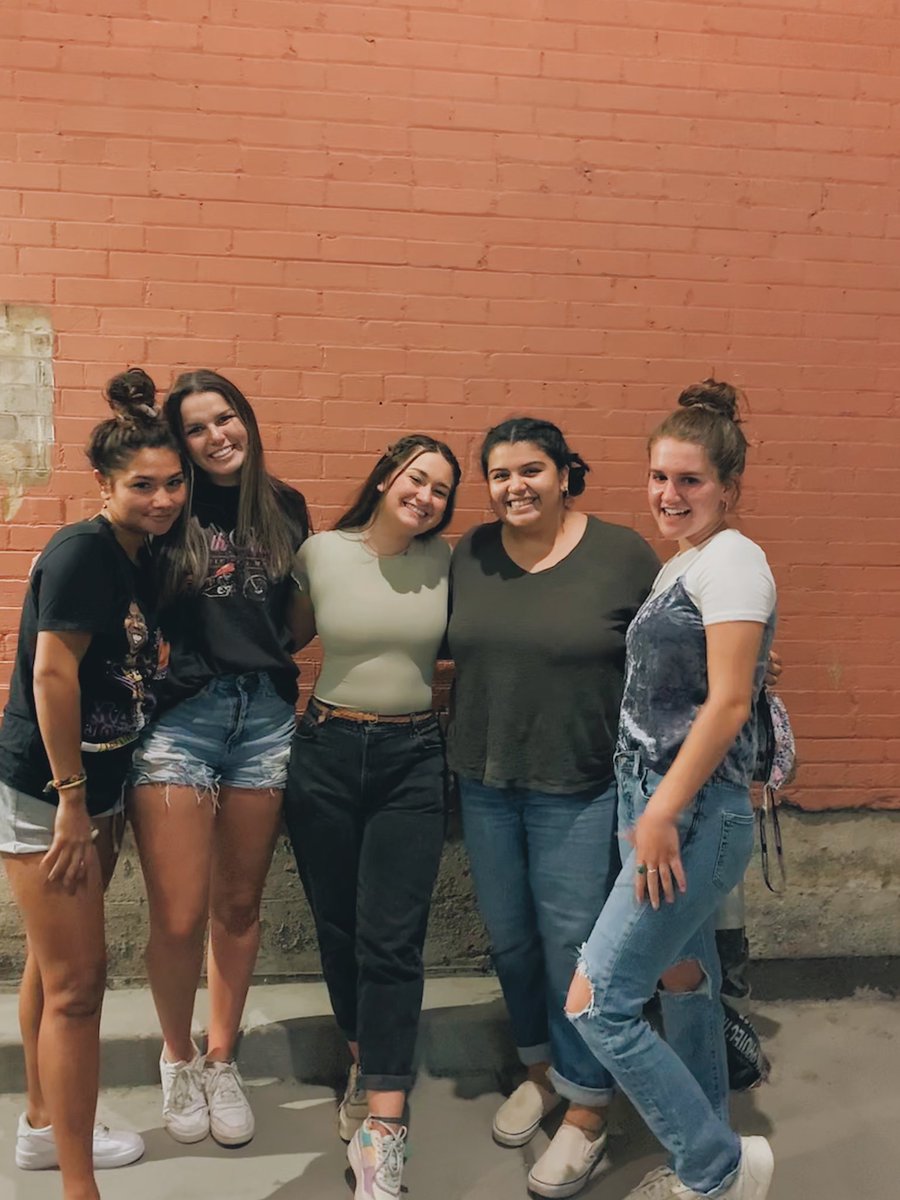 Liacec12's tweet photo. Out here living our best lives :) https://t.co/LBrjoJfDtL