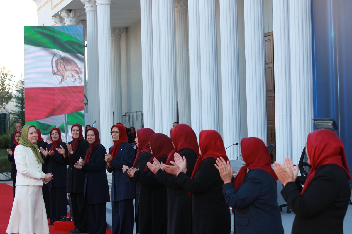 Maryam_Rajavi's tweet photo. Maryam Rajavi at the ceremony for the 56th anniversary of the founding of the People’s Mojahedin Organization of #Iran, accompanied by the PMOI Secretary Generals #FreeIran2020 https://t.co/WLeR2Drf5O