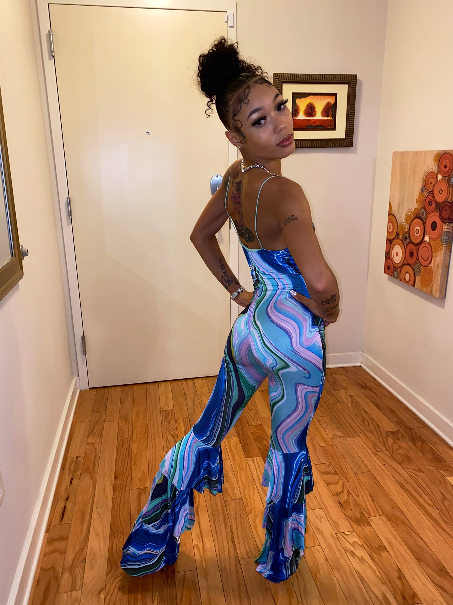 EhKZvMuXkAMC_tI.jpg:large