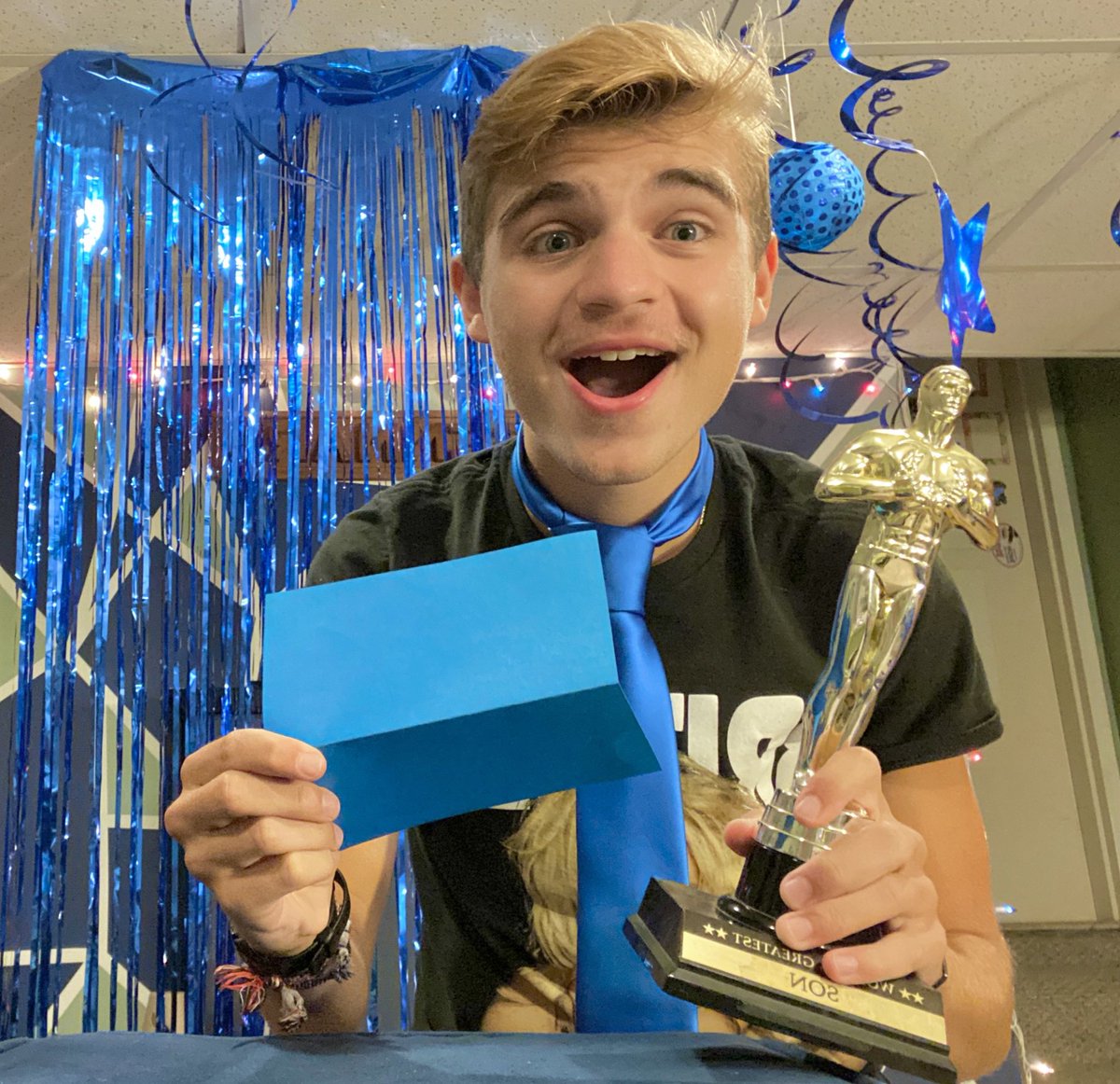 coolnickyd's tweet photo. The Coolnickyd Awards are coming in about an hour! Don’t miss it! 🏆🌀 https://t.co/Ztpau54hlO