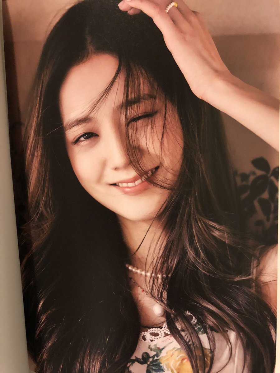 kyankyanMk2's tweet photo. 😒😉😕

🤦‍♂️😍🤦‍♂️😍🤦‍♂️

#BLACKPINK 
#JISOO https://t.co/xN6ib0qmBf