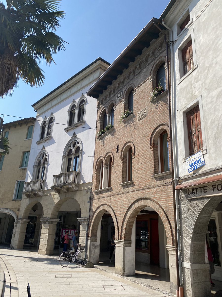 Creative iron tweet media