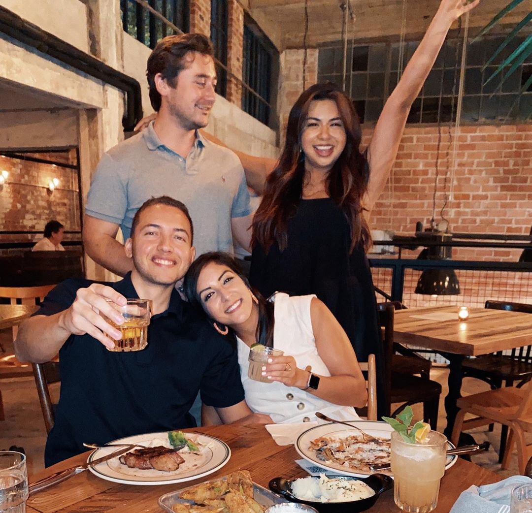 Make late night a great night in <a href="/MuleAlley/">Mule Alley</a>!

Stop by <a href="/ProvenderH/">Provender Hall</a>, <a href="/TheBiscuitBar/">The Biscuit Bar</a> or @ShakeShack for great burgers, brews &amp; bites after the rodeo. 
📷: <a href="/karolamramirez/">Karolam Ramirez</a>