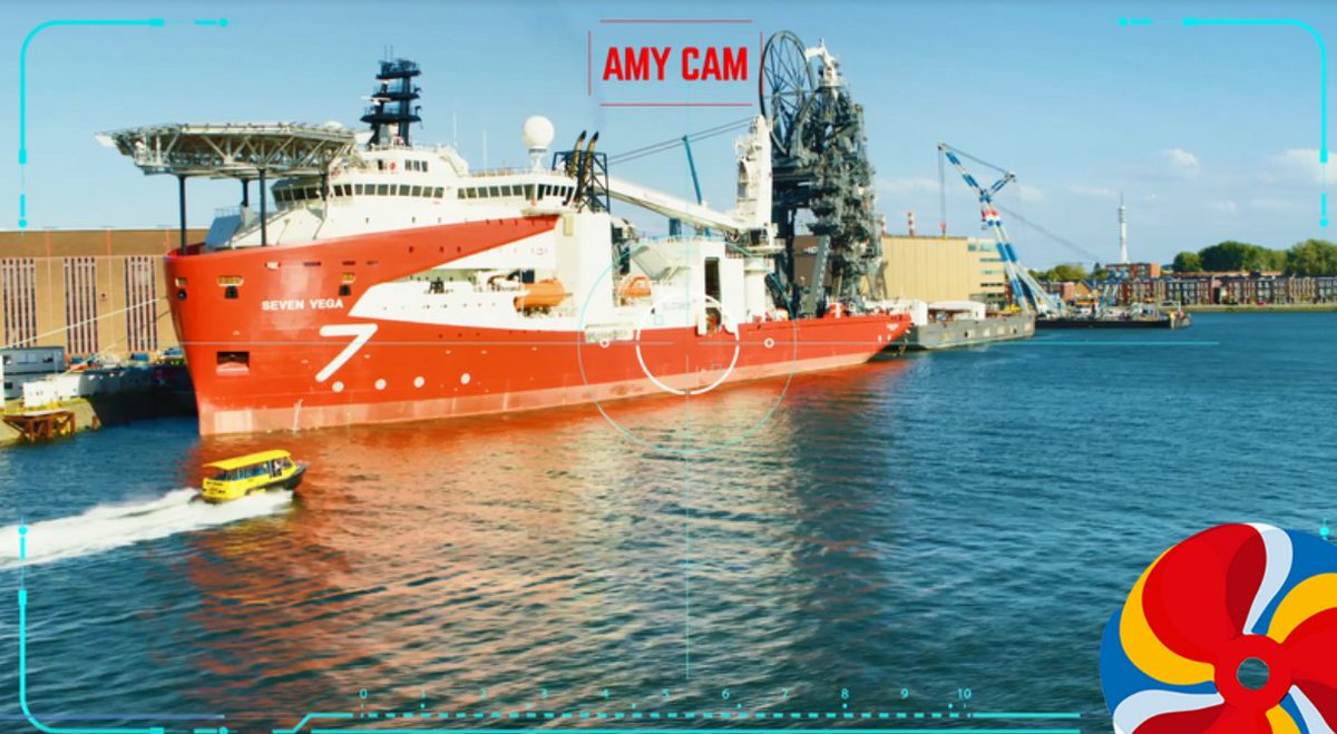 Amy &amp; Djimmy hebben Port Stories 2020 afgesloten en namen de online kijkers nog één keer mee de haven in met als afsluiting een vuurwerkcompilatie! bit.ly/3i3v5zB Heb je hun belevingen vandaag gemist? Alles is ook terug te kijken op onze website. #portstories