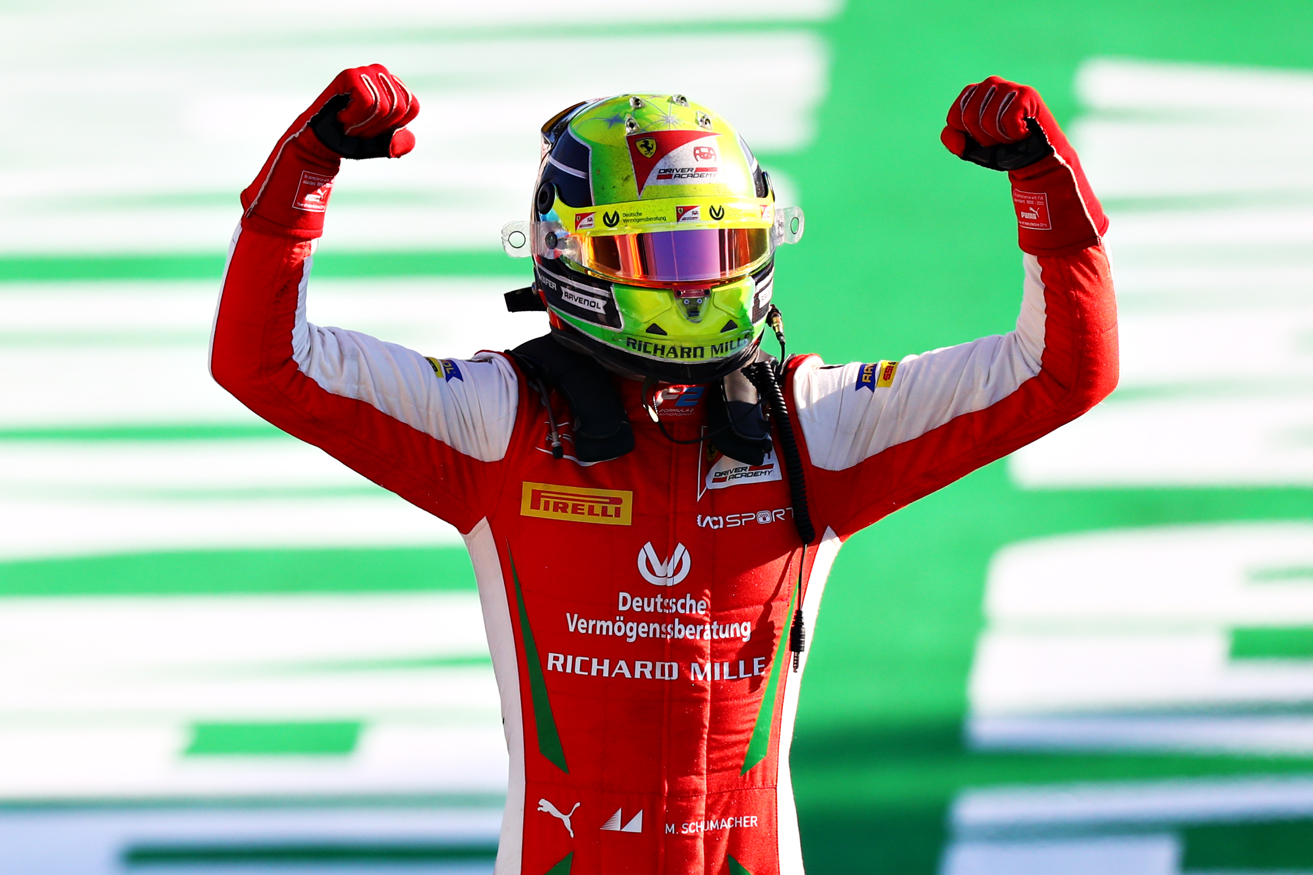 Mick Schumacher idei első futamgyőzelmét szerezte meg a monzai főfutamon