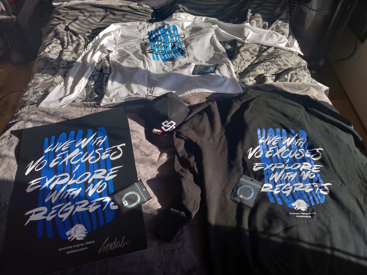 TheAjayBT's tweet photo. @ProSyndicate @SyndicateOG thanks so much guy's I love them all and especially the love hearts lol #gaming #PokeSwordShield #SupportSmallStreams #SmallStreamerCommunity #Dog #doggy #Pokemon #KFC https://t.co/qUpWYNhZiM