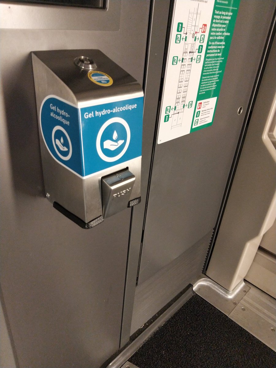 TeamAxeAtl's tweet photo. #covid19 #attentif
Les rames tgv inoui se dotent sur chaque plateforme de distributeurs de solution alcoolique 😃

Tous ensemble soyons attentifs !

Rame 840 
#8515 https://t.co/FYD72O3Rr8