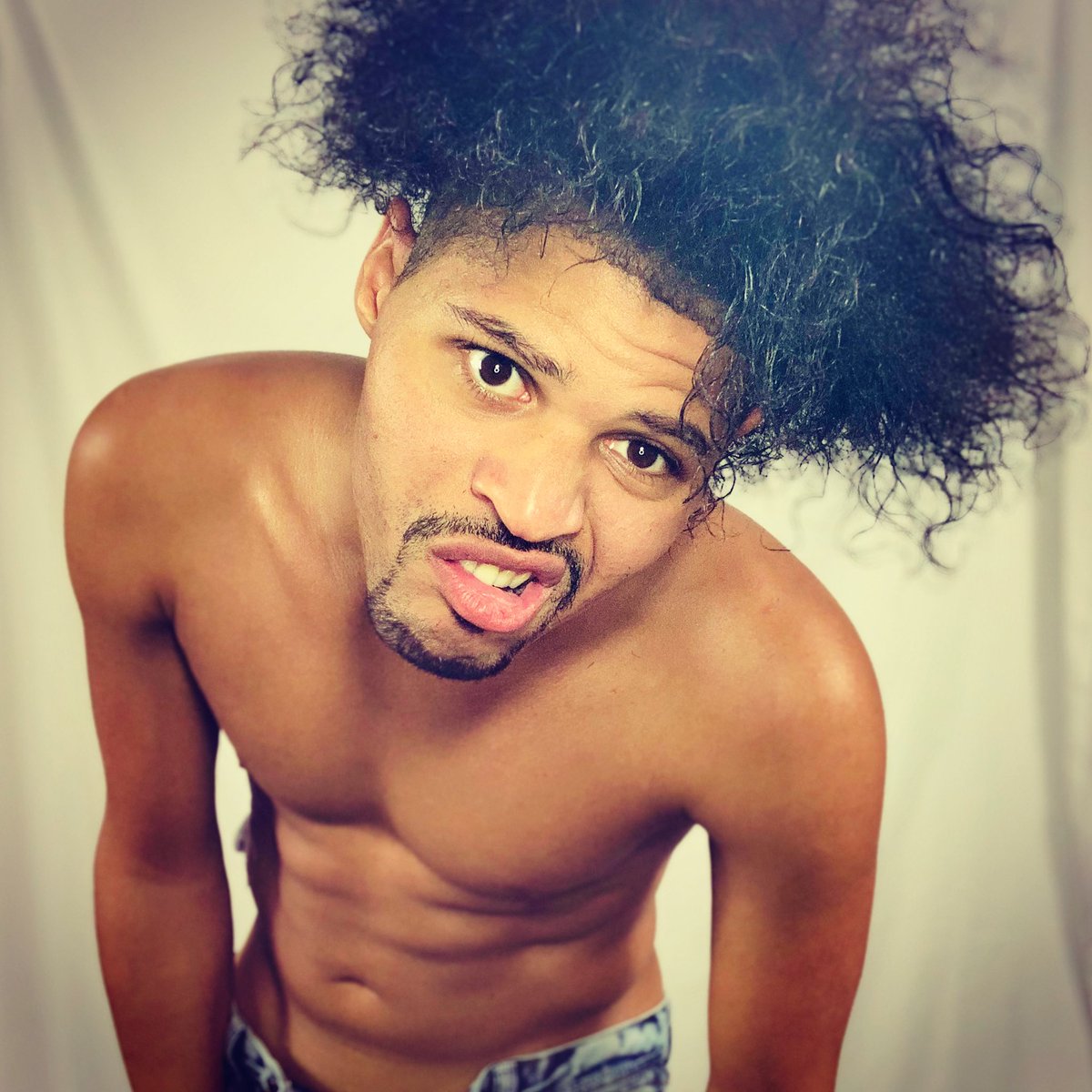Itsjust__Shawn's tweet photo. You sure you want this π¨?
Iβm sexy & intelligent ππ€
#tryme #hellasexy #smart #comegetsum #energy #amazing #gorgeous #gorgeoushair #blackboymagic #intellectissexy #intellectisin #myvibe #blessed #thegoat βοΈ
πΈ-Self https://t.co/HZs5CwlAaS