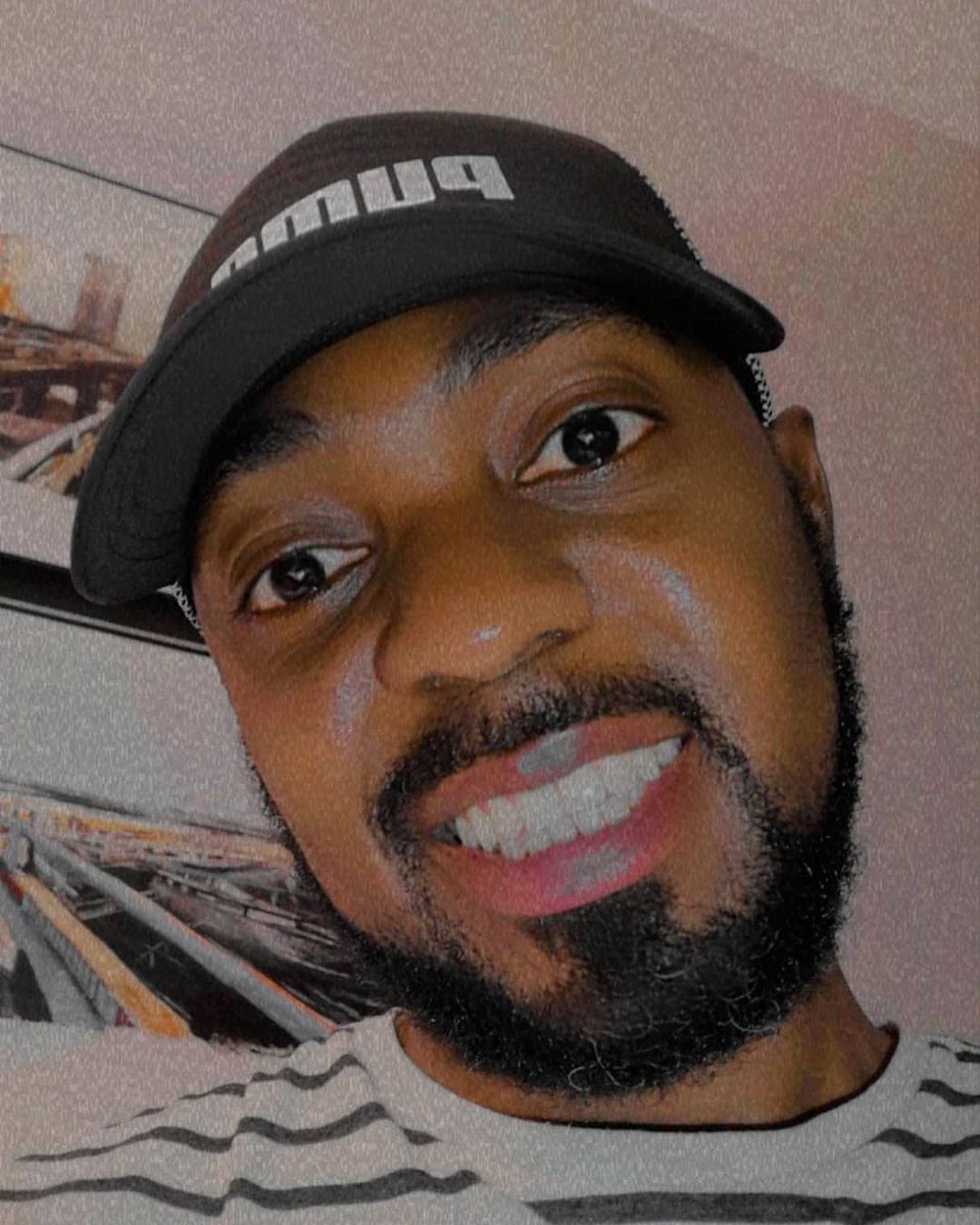 JaymesOladipo's tweet photo. Instagram saw these first.
Assignment on a weekend got me making faces.
#blackboy #blackboyjoy #blackmen #beard #beardgang #beardgram #beardedmenofinstagram #beardedmen #selfie https://t.co/RxkS4249AS