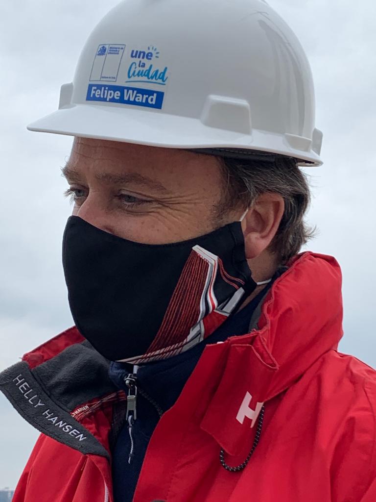 FelipeWard's tweet photo. El Treng Treng Kay Kay 🌉 el primer puente atirantado de Chile estará listo en febrero del 2021 👏🏻 Ya terminamos el mástil y se iniciaron las obras del atirantado de este icónico proyecto del @Minvu que unirá #Temuco y #PadreLasCasas y será todo un emblema para nuestro país 🇨🇱 https://t.co/B9uW5HRMPF