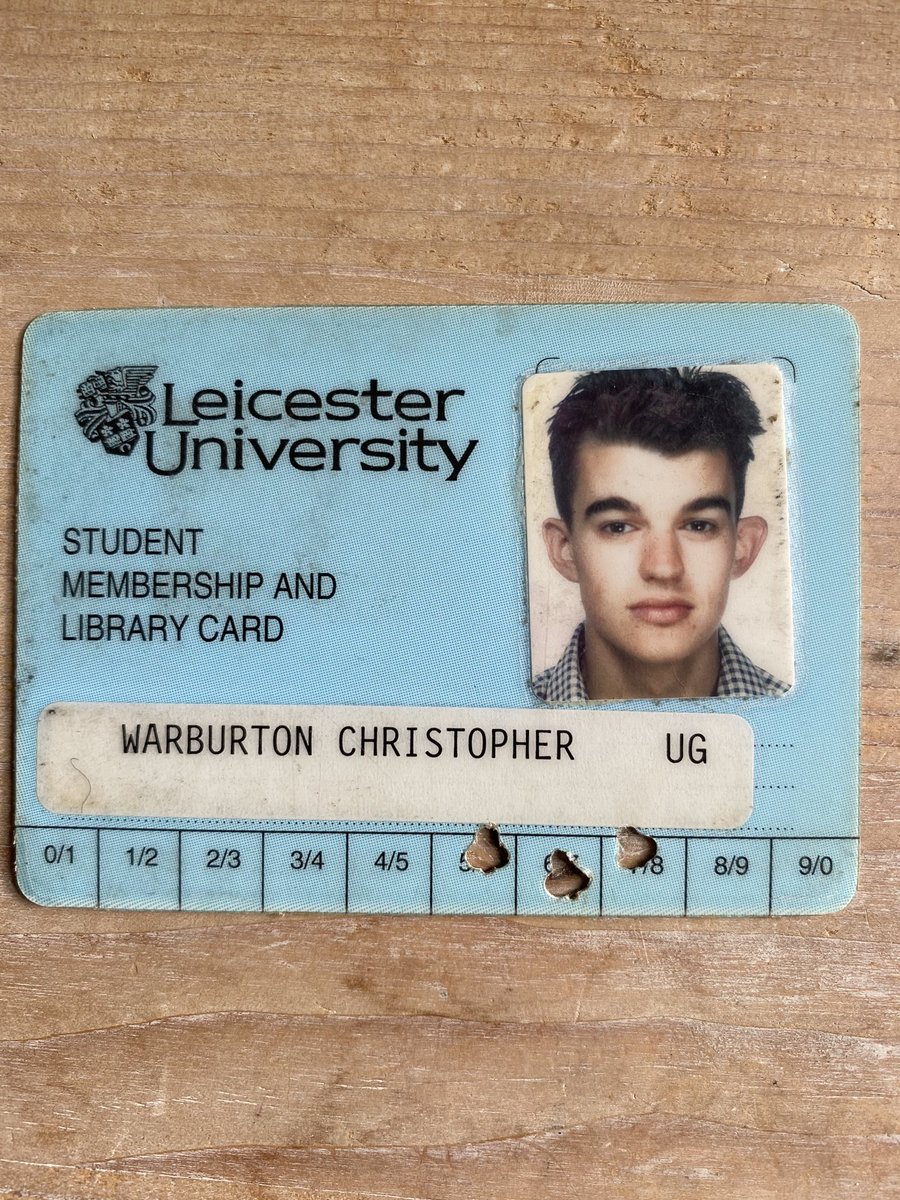chriswarburton_'s tweet photo. 1st year. Please don’t ask what happened. https://t.co/Z79n8nkgkj