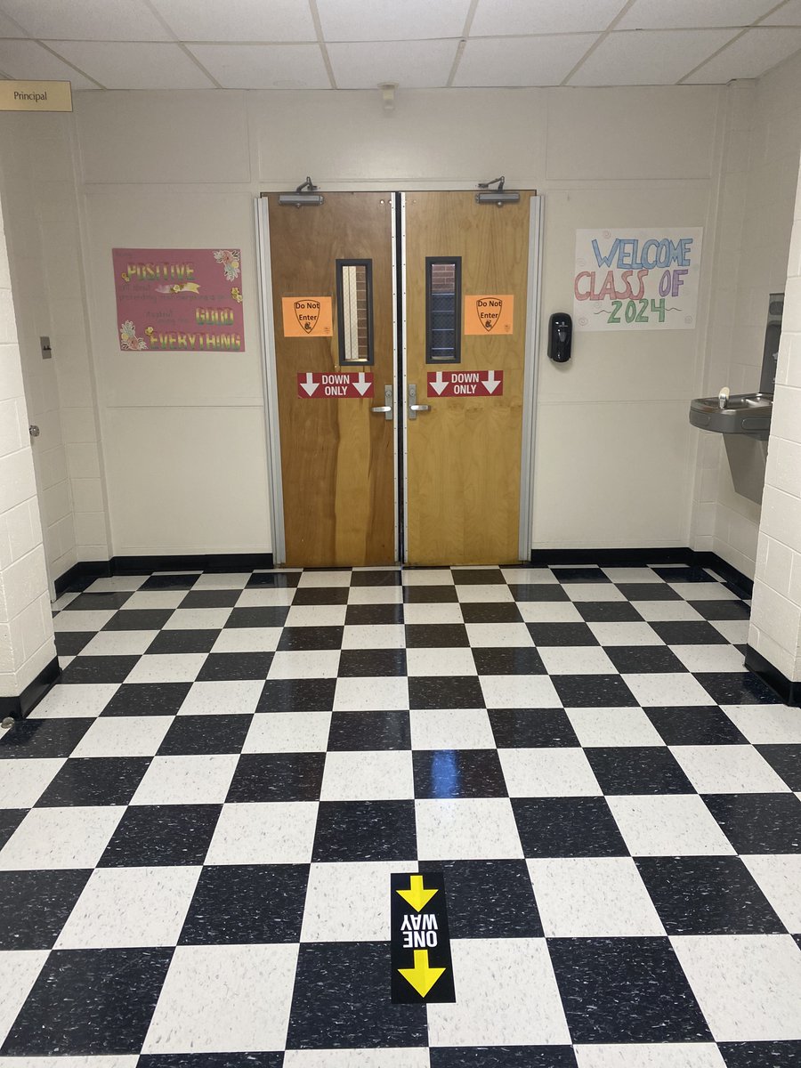 BishopEustace's tweet photo. We are looking forward to welcoming our students and faculty back for Orientation Week. Many thanks to Mr. Milberger and his team for their hard work and dedication during final preparations! #TraditionStrong #WeAreEustace #CrusadersforLife https://t.co/nbCZxqU8pE